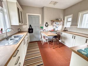 Photo 23- click for photo gallery